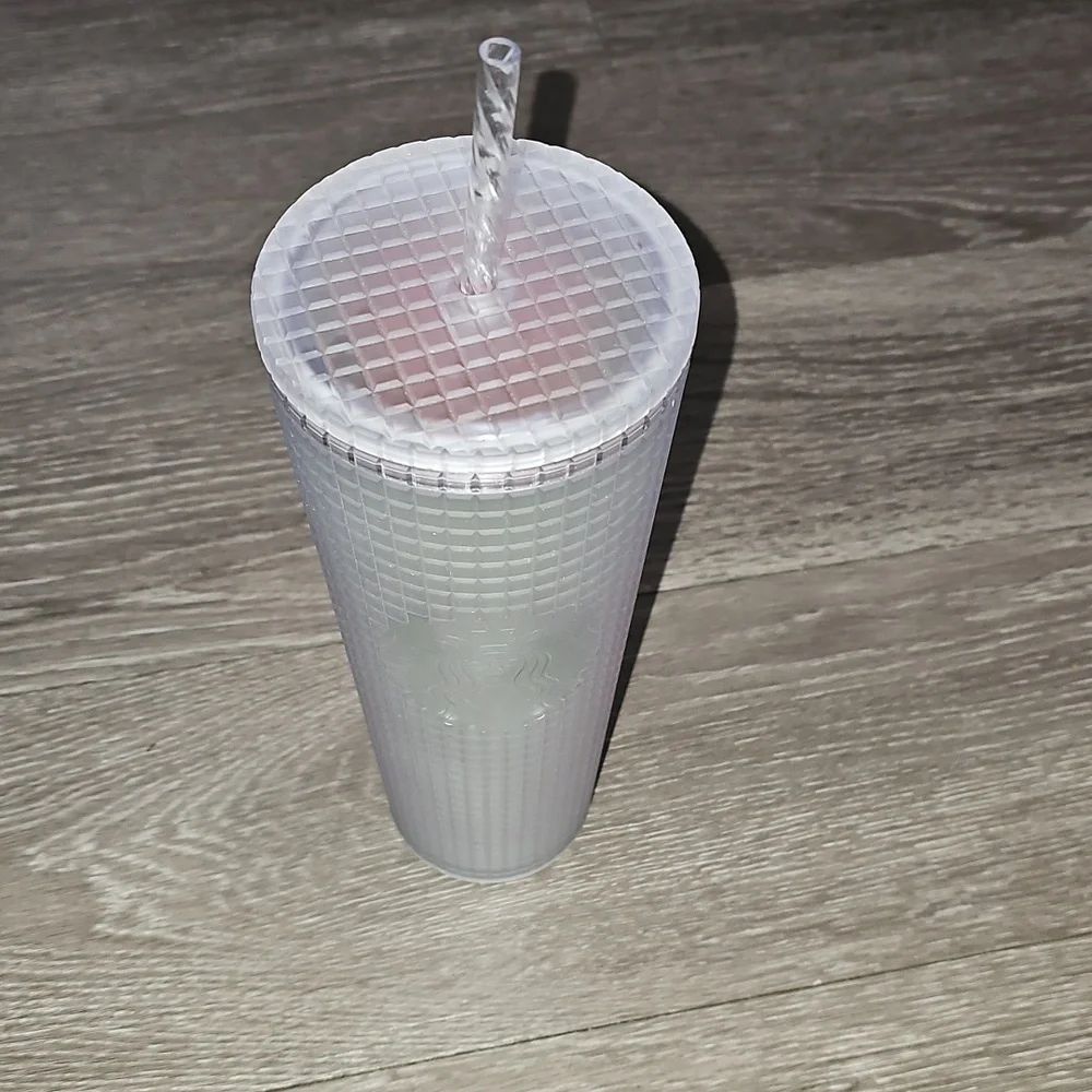 Starbucks nwts Tumbler cup. Irredescent. Grid pattern